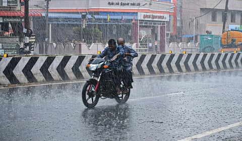 நவ.27-ல் புயல் உருவாக வாய்ப்பு: தமிழக கடலோர மாவட்டங்களில் நவ.30 வரை கனமழை வாய்ப்பு