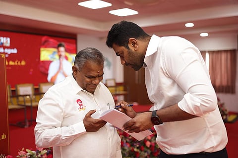 கரூர் தவெக கூட்ட நெரிசல் உயிரிழப்பு வழக்கு: ஆனந்த், ஆதவ் அர்ஜுனா உள்ளிட்ட நிர்வாகிகளிடம் சிபிஐ விசாரணை