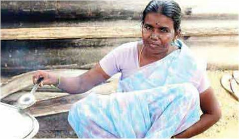 சமையலர் பாப்பாள் | கோப்புப் படம்