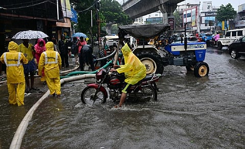 சென்னை, திருவள்ளூர், செங்கையில் கனமழை நீடிப்பு - வானிலை இனி எப்படி?