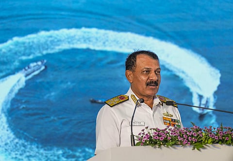 எதிர்கால சொத்து தொழில்நுட்பம்: கடற்படை தளபதி தினேஷ் கருத்து