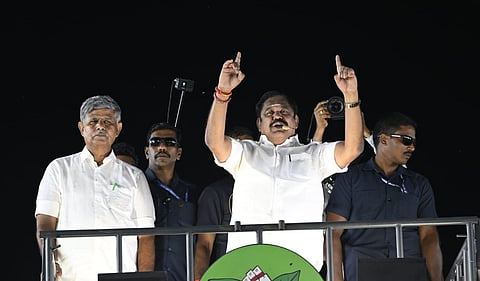 ஈரோடு மாவட்டம் கோபிசெட்டிபாளையத்தில் நேற்று இரவு நடைபெற்ற பொதுக்கூட்டத்தில் பேசினார் அதிமுக பொதுச் செயலாளர் பழனிசாமி.