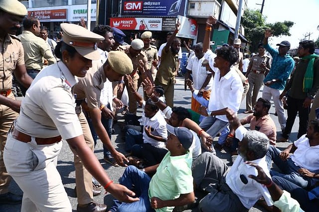 திருப்பரங்குன்றம் மலை விவகாரம்: மதுரை புறப்பட்ட இந்து முன்னணி மாநிலத் தலைவர் கைது