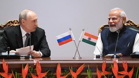 “இறையாண்மையுடன் கூடிய சுதந்திரமான கொள்கையை இந்தியா பின்பற்றுகிறது” -  புதின் பாராட்டு