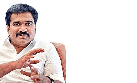 “எம்ஜிஆர் - ஜெயலலிதா படங்களைப் போட்டால் மட்டுமே ஓட்டு வந்துவிடாது!” - தவெக சி.டி.ஆர்.நிர்மல்குமார் நேர்காணல்