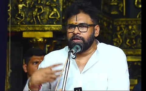 “அரசியலமைப்பும் பகவத் கீதையும் ஒன்றுதான்” - பவன் கல்யாண் கருத்து