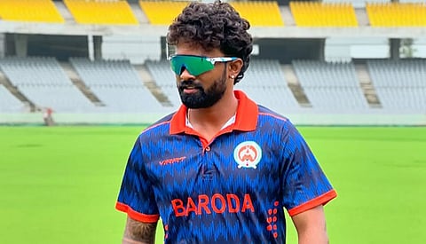 சையது முஸ்​டாக் அலி தொடர்: அறிமுக போட்​டி​யில் 114 ரன் விளாசி அமித் பாஸி சாதனை