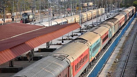 பொங்கலுக்கு கூடுதல் சிறப்பு ரயில்கள்: பயணிகள் ஆலோசனைக் குழு வலியுறுத்தல்