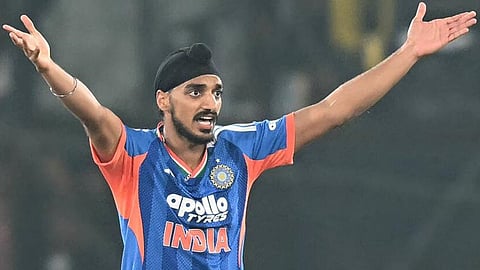 ஒரே ஓவரில் 13 பந்துகளை வீசி அதிர்ச்சி கொடுத்த அர்ஷ்தீப் சிங்