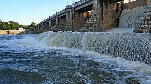 27 ஆண்டுகளுக்கு பிறகு  பூண்டி, புழல், செம்பரம்பாக்கம் ஏரிகள் ஒரே நேரத்தில் நிரம்பின: சென்னைக்கு குடிநீர் பற்றாக்குறை ஏற்படாது