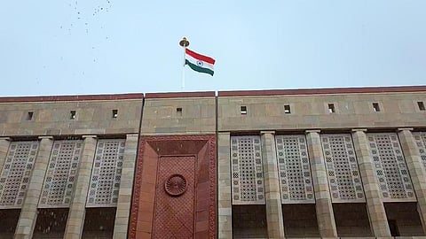 மத்திய பணிகளுக்கு பரிந்துரை செய்யும் அதிகாரிகள் பட்டியல்: பெண்கள், எஸ்.சி., எஸ்.டி.களுக்கு உரிய பிரதிநிதித்துவம் வழங்க மத்திய அரசு உத்தரவு