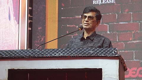 “தமிழக மக்கள் மாற்றத்தை விரும்புகின்றனர்” - எஸ்.ஏ.சந்திரசேகர் சூசகம்