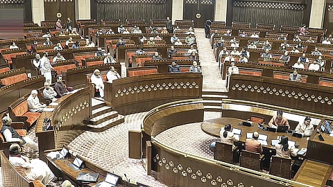 காலாவதியான 71 சட்டங்களை ரத்து செய்யும் மசோதா நாடாளுமன்றத்தில் நிறைவேற்றம்