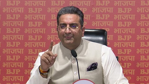 நேஷனல் ஹெரால்டு வழக்கு: காங்கிரஸ் மீது பாஜக விமர்சனம்