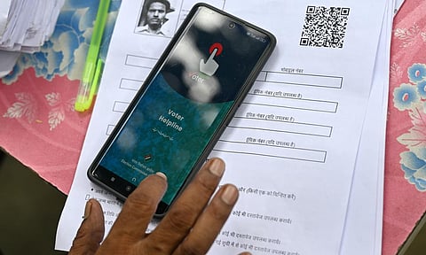 வரைவு வாக்காளர் பட்டியல் இன்று வெளியீடு: இணையதளத்தில் வாக்காளர்கள் சரிபார்த்துக் கொள்ளவும் ஏற்பாடு