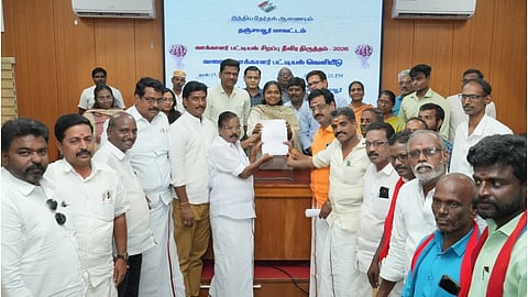 SIR: தஞ்சாவூர் மாவட்டத்தில் 2.06 லட்சம் வாக்காளர்கள் நீக்கம்!