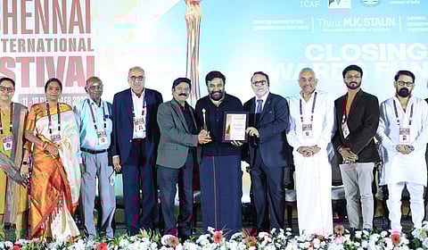 சென்னை திரைப்பட விழாவில் சசிகுமாருக்கு ‘சிறந்த நடிகர்’ விருது