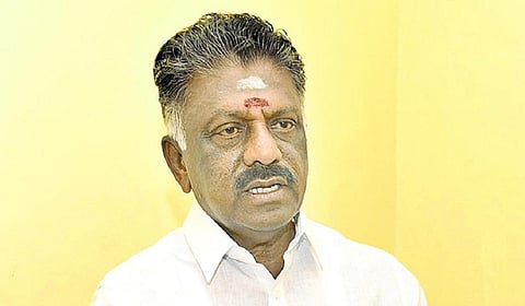 ஊரக வளர்ச்சித் துறை ஊழியர்கள் கோரிக்கைகளை நிறைவேற்ற ஓபிஎஸ் வலியுறுத்தல்