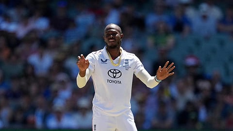 ஆஷஸ் தொடரில் இருந்து ஜோப்ரா ஆர்ச்சர் விலகல்