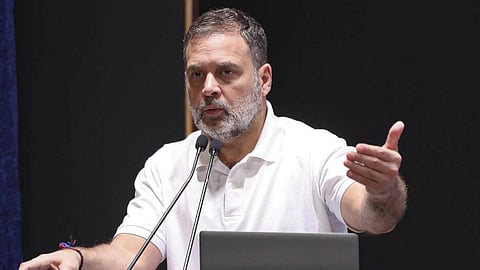 “பொருளாதாரம் மட்டுமல்ல செயலிழந்த சமூகமாகவும் மாறிக்கொண்டிருக்கிறோம்” - ராகுல் காந்தி விமர்சனம்