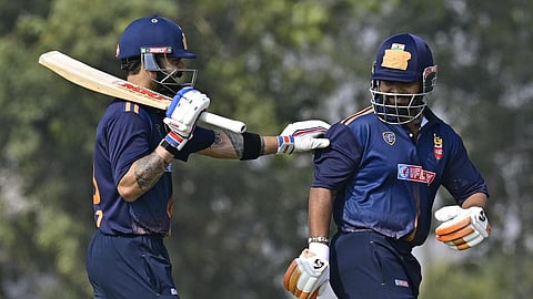 விராட் கோலி, ரிஷப் பந்த் அரை சதம்: 7 ரன்கள் வித்தியாசத்தில் குஜராத்தை தோற்கடித்த டெல்லி 