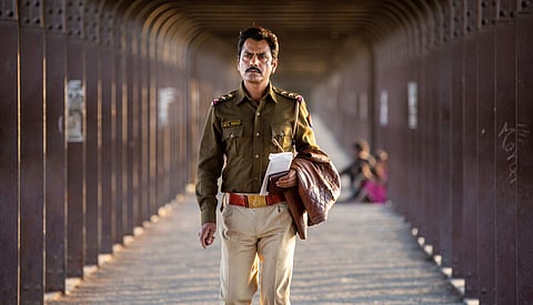 Raat Akeli Hai: சாதாரண க்ரைம் த்ரில்லர் அல்ல | ஓடிடி திரை அலசல்