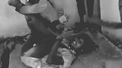 திருத்தணியில் புலம்பெயர் தொழிலாளி மீது கொடூரத் தாக்குதல்: எஸ்டிபிஐ கடும் கண்டனம்