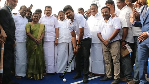 கோவையில் சர்வதேச தரத்தில் கட்டப்பட்ட ஹாக்கி மைதானம் பயன்பாட்டுக்கு திறப்பு!