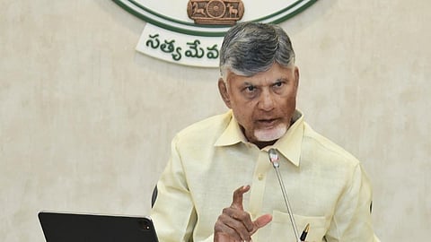 தண்ணீர் விவகாரத்தை அரசியலாக்க வேண்டாம்: தெலங்கானாவுக்கு ஆந்திர முதல்வர் சந்திரபாபு நாயுடு வேண்டுகோள்