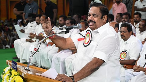 அ​தி​முக பொதுச் செய​லா​ள​ர் பழனி​சாமி