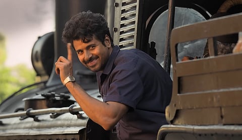 ‘பராசக்தி’ பேசும் அரசியல்: சிவகார்த்திகேயன் நேர்காணல்