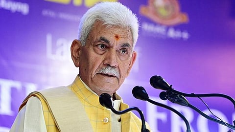 துணை நிலை ஆளுநர் மனோஜ் சின்ஹா