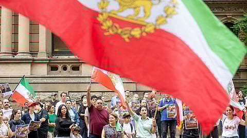 ஈரானை விட்டு உடனடியாக வெளியேற இந்தியர்களுக்கு தூதரகம் அறிவுறுத்தல்