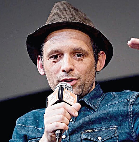 <div class="paragraphs"><p>மார்க் ஜென்கின்...</p></div>