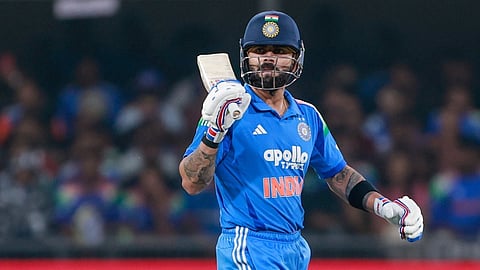 விராட் கோலியின் சதம் வீண்: தொடரைக் கைப்பற்றி நியூஸிலாந்து சாதனை! 