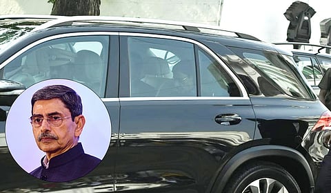 ஆளுநர் ஆர்.என்.ரவி வெளிநடப்பு.  