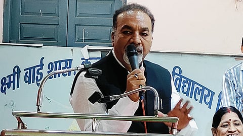 ம.பி சிந்த்​த​வாடா மாவட்ட பாஜக தலை​வ​ர் சேஷ்​ராவ் யாதவ்