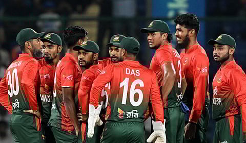 ‘ஐசிசி நெருக்கடிக்கு அடிபணிய மாட்டோம்’ - வங்கதேச அரசின் விளையாட்டு ஆலோசகர் 