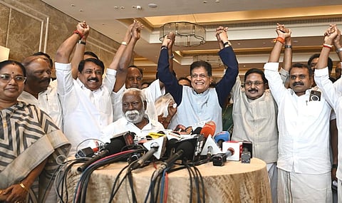 சிவகங்கை, காரைக்குடி தொகுதிகளை விட்டுக் கொடுப்பது யார்? - தே.ஜ.கூட்டணியில் அமமுக இணைந்ததால் எதிர்பார்ப்பு