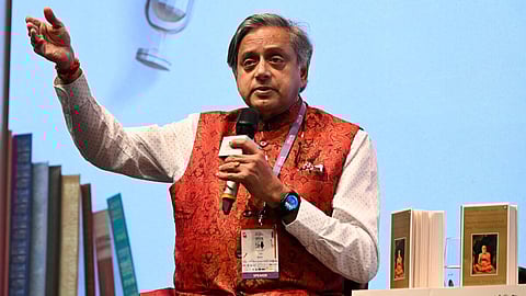 சசி தரூர்