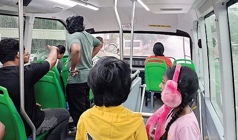 அனுபவம் புதுமை | மாடி பஸ்... மயக்கும் அனுபவம்..!