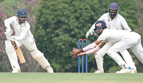 ரஞ்சி கோப்பையில் பரோடா அணி 247 ரன்கள் சேர்ப்பு