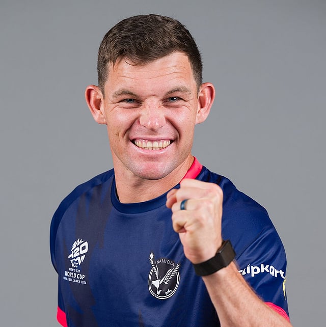 <div class="paragraphs"><p>கெர்ஹார்ட் எராஸ்மஸ்</p></div>