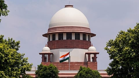 நீட் முதுநிலை தேர்வு கட்-ஆஃப் மதிப்பெண் குறைப்பு: வாரியம் பதில் அளிக்க உத்தரவு