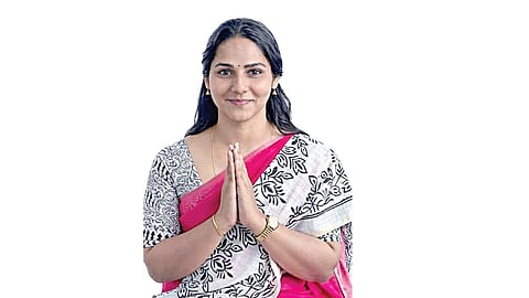 வில்லிவாக்கத்தில் திருநங்கையை களமிறக்கும் நாதக