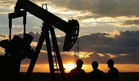 ரஷ்யாவுக்கு பதிலாக வெனிசுலாவிடம் கச்சா எண்ணெய் வாங்கினால் இந்தியாவுக்கு பலனா? 