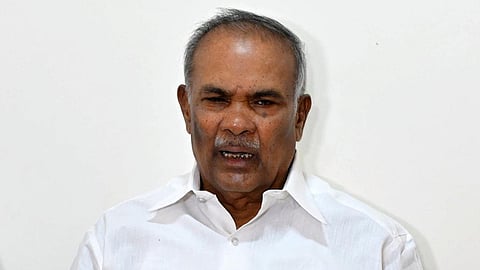 அப்பாவு 