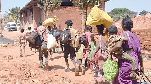 கொத்தடிமைக் கொடுமை குறையாதது ஏன்?