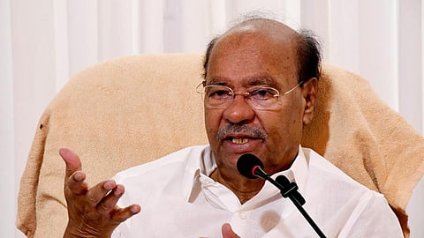 ‘அய்யா பாமக’ பெயரில் புதிய கட்சி: ராமதாஸ் தரப்பு அதிரடி