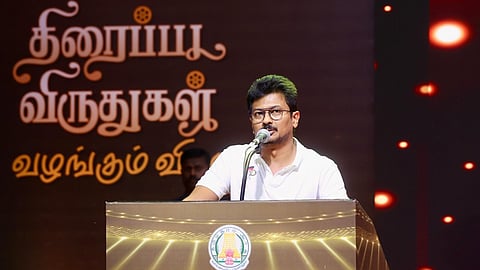 “தமிழ் சினிமா இந்தியாவுக்கே டிரெண்ட்செட்டர்” - உதயநிதி புகழாரம்